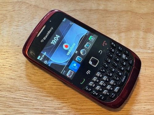 Blackberry curve 9300 - blackberry,